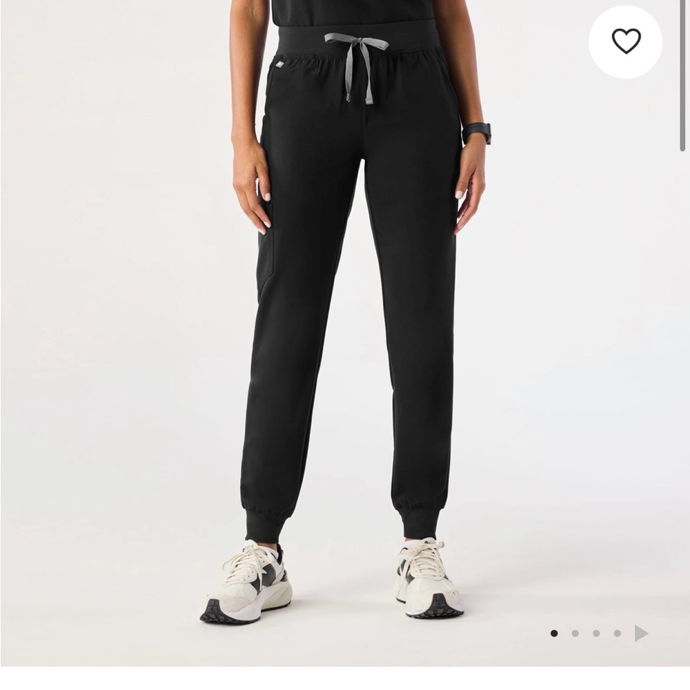 Women's Figs Black Jogger Scrub Pants